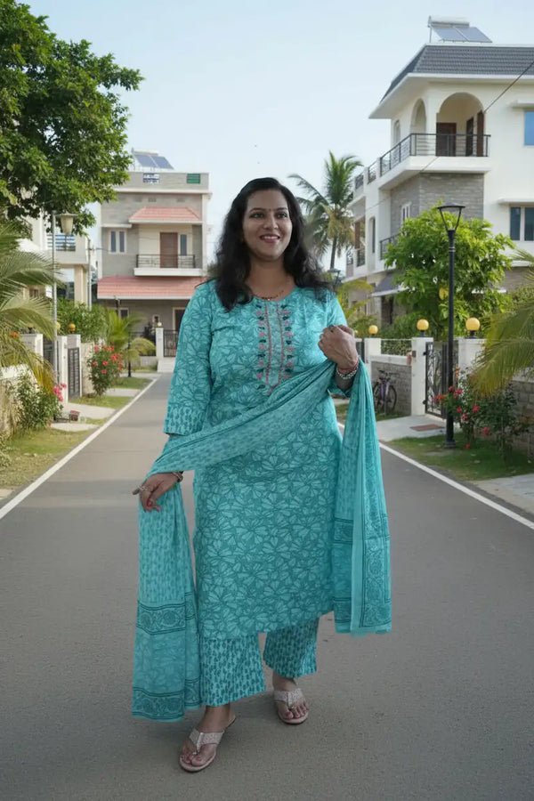 Soft Cotton Kurti Pant Set for Women – Elegant Traditional Wear Under ₹999