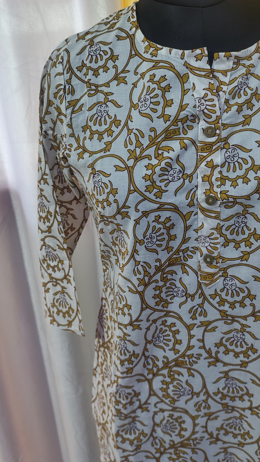 Women’s Elegant Printed Cotton Straight Top