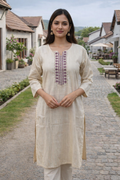 Women’s Embroidered Raw Silk Straight Top