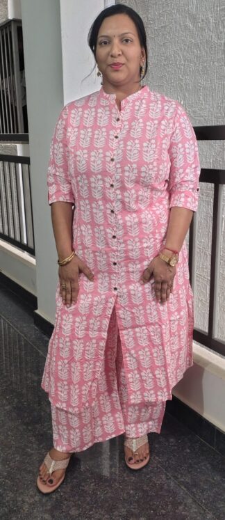 Graceful Pink Cotton Kurti with Pant Set